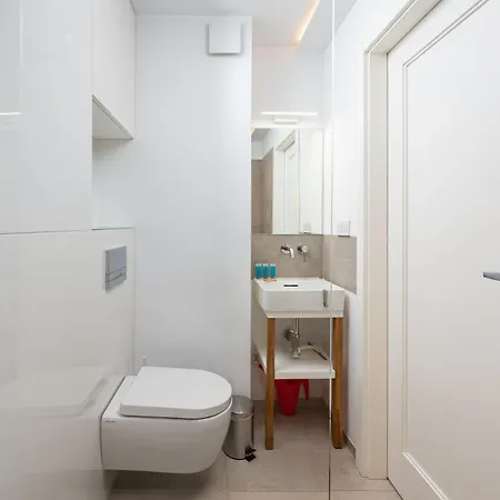 Plac Zawiszy Cosy By Bookinghost Appartement Varsovie