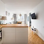 Plac Zawiszy Cosy By Bookinghost Appartement Varsovie